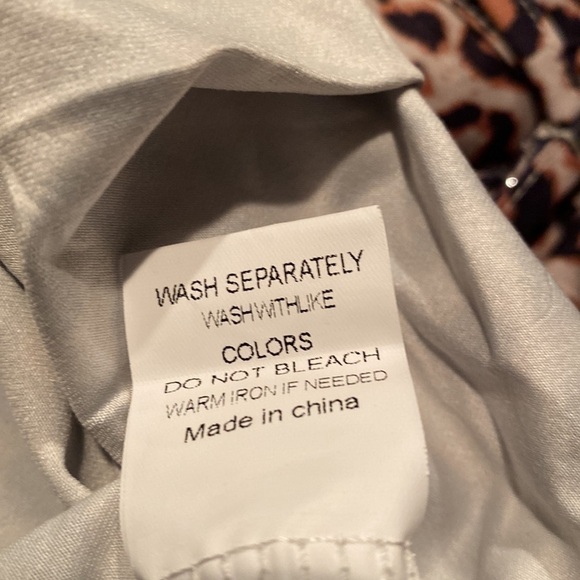 Crossover tank size small - Picture 6 of 6